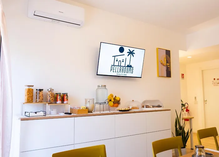 Oda ve Kahvaltı Pellarooms Quality Beb 4*