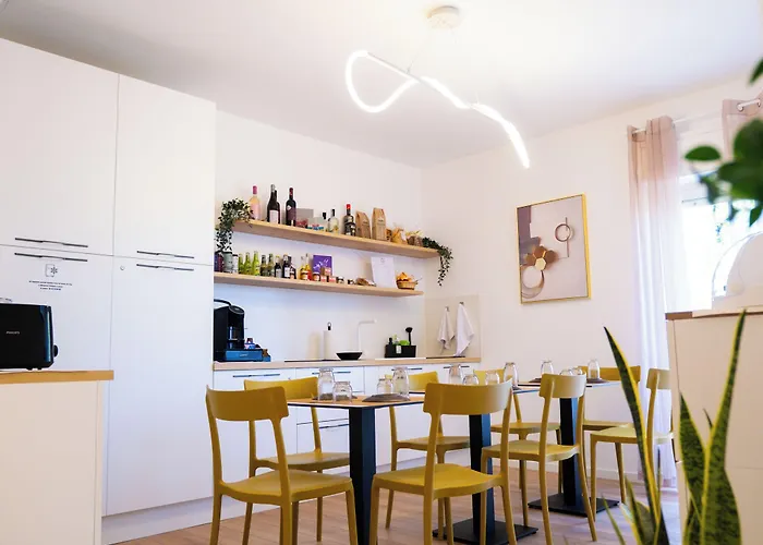 Oda ve Kahvaltı Pellarooms Quality Beb Pellaro