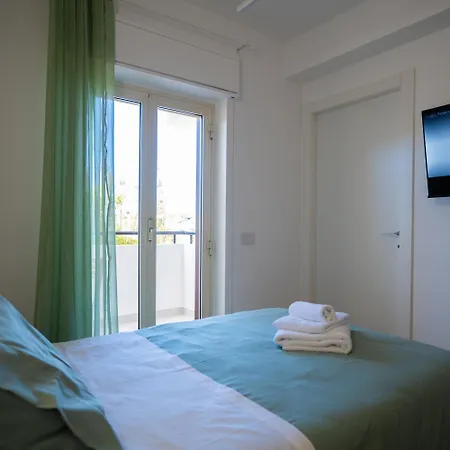 Bed & Breakfast Pellarooms Quality Beb Pellaro