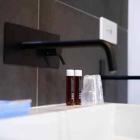 Pellarooms Quality Beb Bed & Breakfast