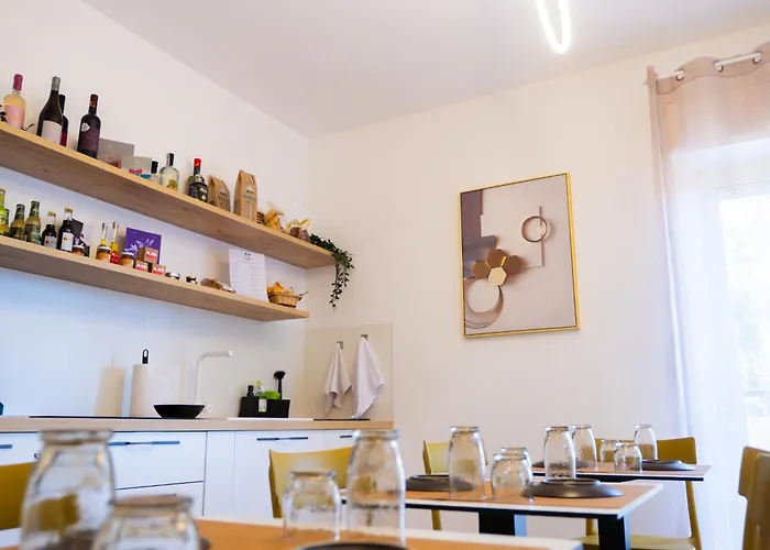 Oda ve Kahvaltı Pellarooms Quality Beb 4*